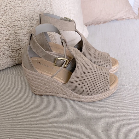 Grey Wedges - Size 7 - Picture 2 of 2